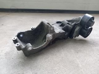 bontott RENAULT MASTER Generátor Tartó Bak